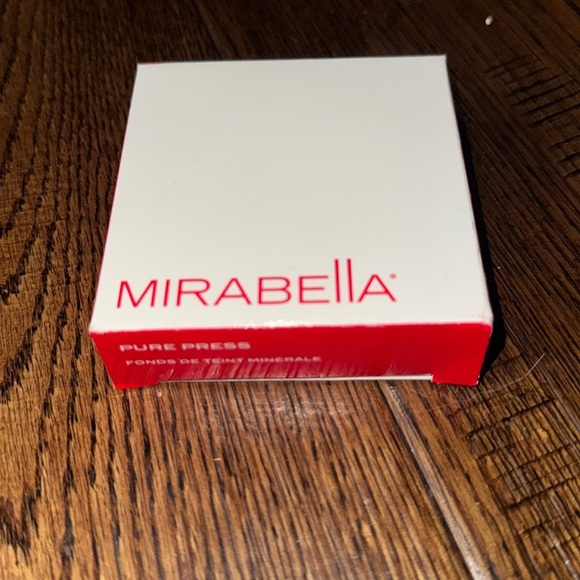 NWT MIRABELLA PURE PRESS 4 Powder Foundation - Picture 3 of 7